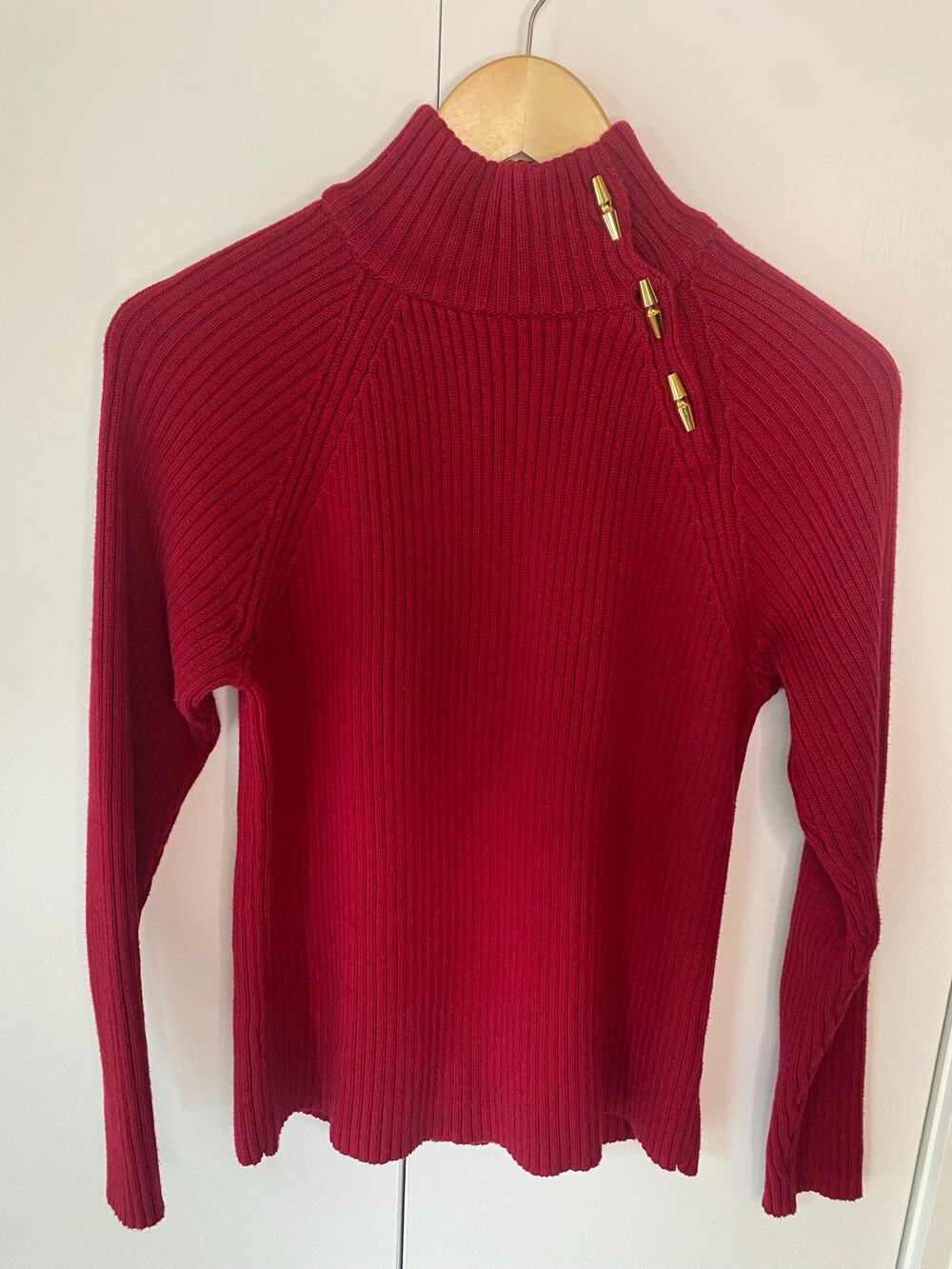 Lauren Ralph Lauren 100% Cotton Red Turtleneck Sweater w/gold Toggle Buttons L